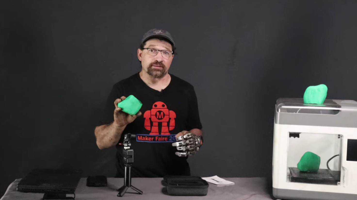 Ian Davis: Making 3d-printing Prosthetics Easy and Affordable