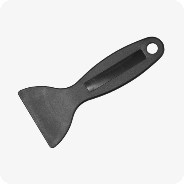 Plastic Scraper x1