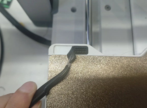 Remove the old wiping strip