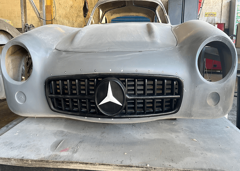 Mercedes 300SL Renascido com Tecnologias 3D da Creality
