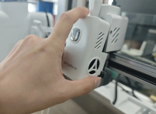 Removing the Old Hotend