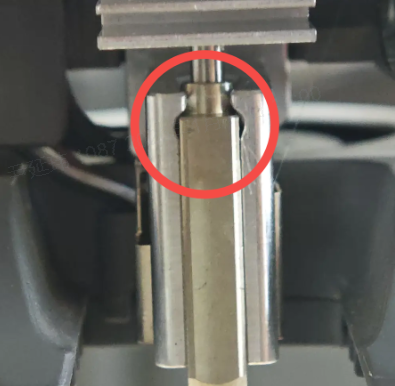 lift the Hotend upward